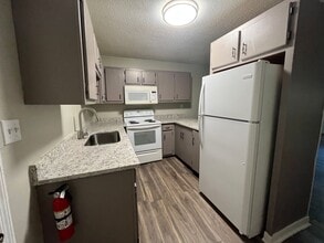 4322 Banks Dr in Dalton, GA - Building Photo - Building Photo