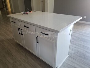 3234 W Florimond Rd in Phoenix, AZ - Building Photo - Building Photo
