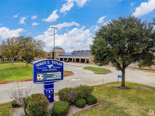 property at 1603 Leatherwood Dr