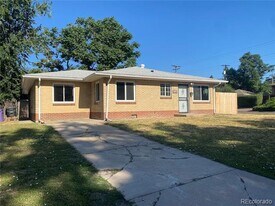2545 Zenobia St in Denver, CO - Building Photo