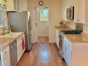 220 N X St in Lompoc, CA - Building Photo - Building Photo