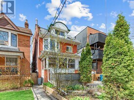 12 Salem Ave in Toronto, ON - Building Photo