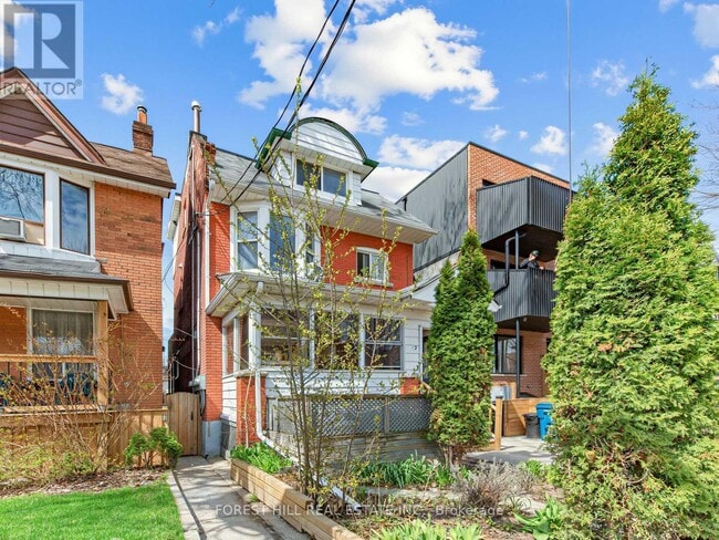 property at 12 Salem Ave