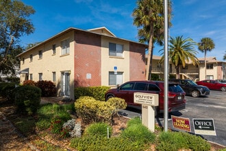 Golfview Apartments in Daytona Beach, FL - Building Photo - Building Photo