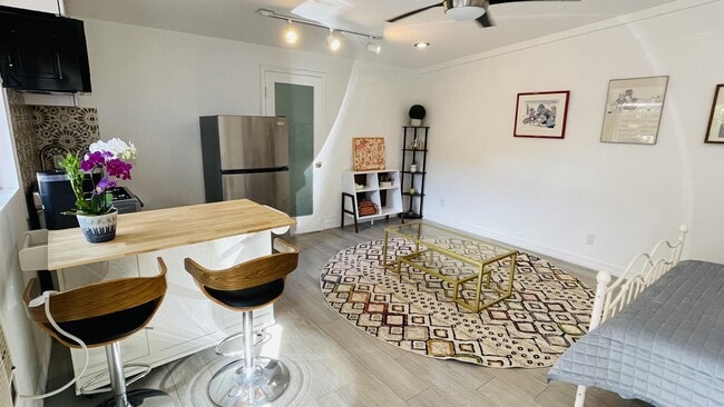 property at 2051 Malcolm Ave