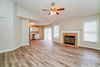 5776 Chase Run in Galloway, OH - Building Photo - Building Photo