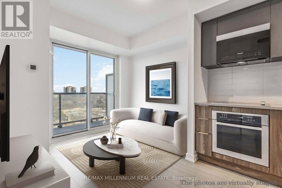 2031-2031 Kennedy Rd in Toronto, ON - Building Photo