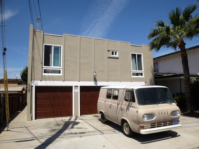 property at 117 E El Portal