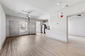 Sugar Pine in Houston, TX - Building Photo - Building Photo