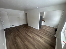 2616 Newport Ave, Unit 1 in Dayton, OH - Building Photo