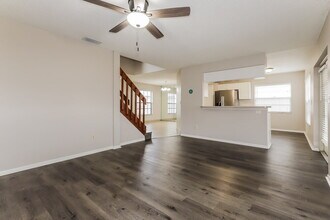 10903 Carnelian Ln in Riverview, FL - Foto de edificio - Building Photo