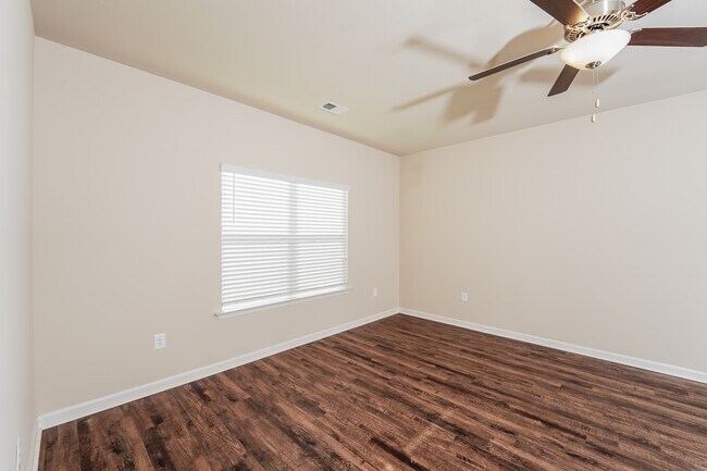8041 Hagood St in Pell City, AL - Building Photo - Building Photo