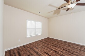8067 Hagood St in Pell City, AL - Foto de edificio - Building Photo