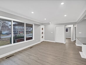 401 Bunting Rd in St Catharines, ON - Building Photo - Building Photo