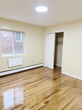 89-08 S Conduit Ave in Queens, NY - Building Photo - Building Photo