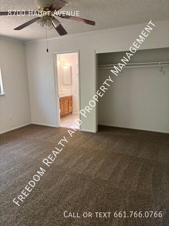 8700 Haupt Ave in Bakersfield, CA - Building Photo