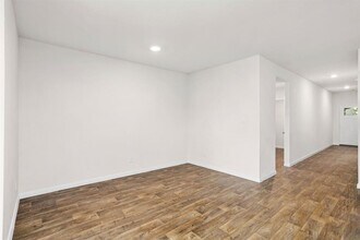 1421 Havelock Wy in Lockhart, TX - Building Photo - Building Photo