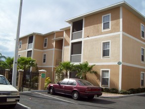 Tampa Palms in Tampa, FL - Foto de edificio - Building Photo