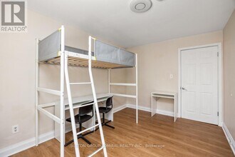 227 Regent St in Kingston, ON - Building Photo - Building Photo