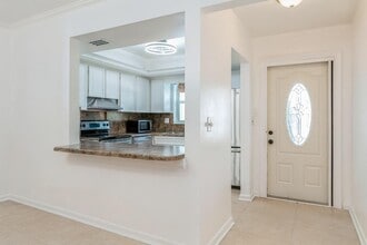 1217 Surf Rd in West Palm Beach, FL - Building Photo - Building Photo