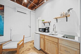 36 Phoenetia Ave in Coral Gables, FL - Building Photo - Building Photo