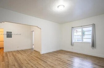 245 79th St in Miami Beach, FL - Building Photo - Building Photo