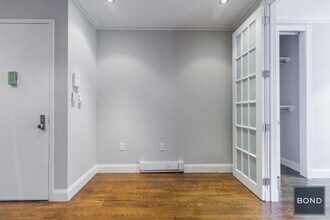 3 W 103rd St in New York, NY - Foto de edificio - Building Photo