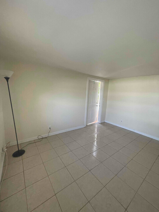 15xx Citation Dr in West Palm Beach, FL - Foto de edificio
