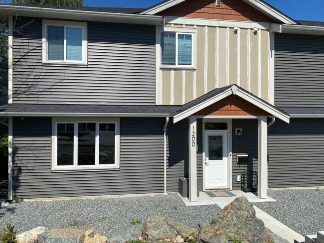 property at 1200 Strathmore St