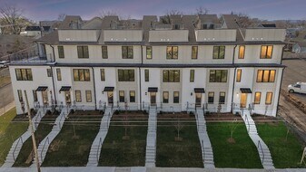 1019 12th Ave N, Unit F in Nashville, TN - Building Photo