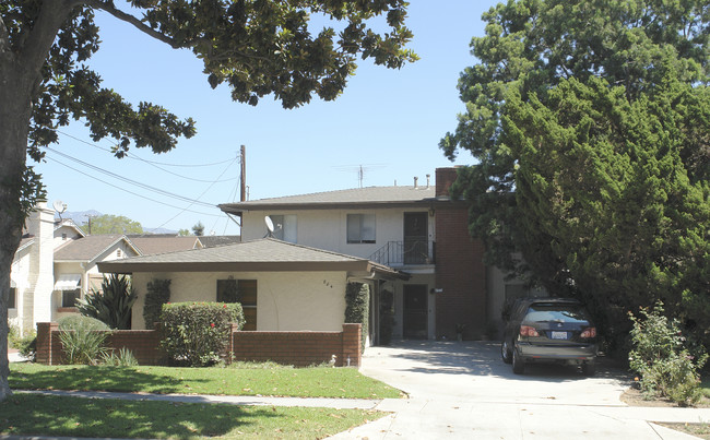 804 S Stoneman Ave in Alhambra, CA - Foto de edificio - Building Photo