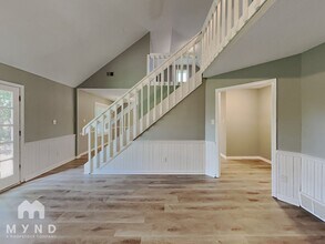6718 Lake Point Cir in Memphis, TN - Building Photo - Building Photo