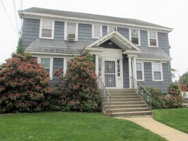 730 Florence St, Unit 1E in Baldwin, NY - Building Photo