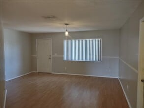 11117 Upton St in Spring Hill, FL - Building Photo - Building Photo