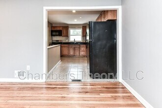 6607 Berkshire Dr in Alexandria, VA - Building Photo - Building Photo