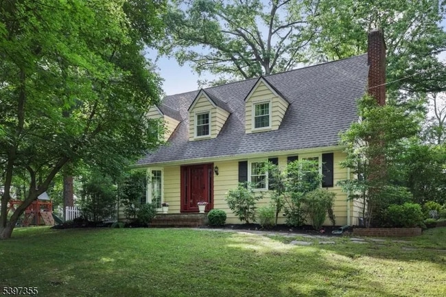 property at 924 Maurice Ave