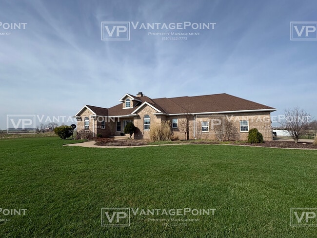 5678 Morrison Rd in De Pere, WI - Building Photo - Building Photo