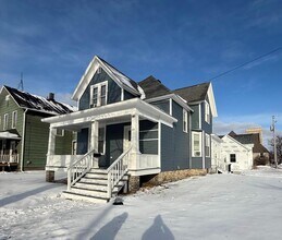 600 9th Ave in Menominee, MI - Building Photo - Building Photo