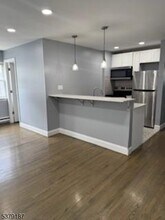 336 E Westfield Ave in Roselle Park, NJ - Building Photo - Building Photo