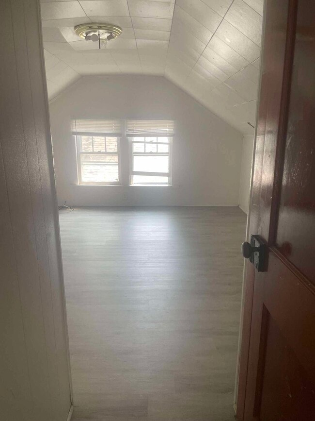 property at 2001 W Manor Pkwy