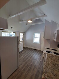 429 Elm St, Unit 1 photo'