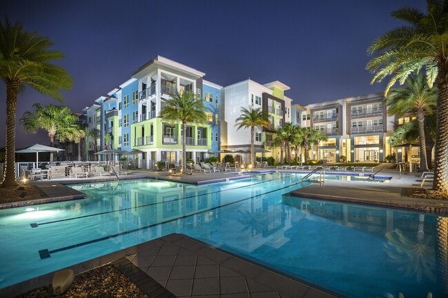 Residences at The Green in Bradenton, FL - Foto de edificio - Building Photo