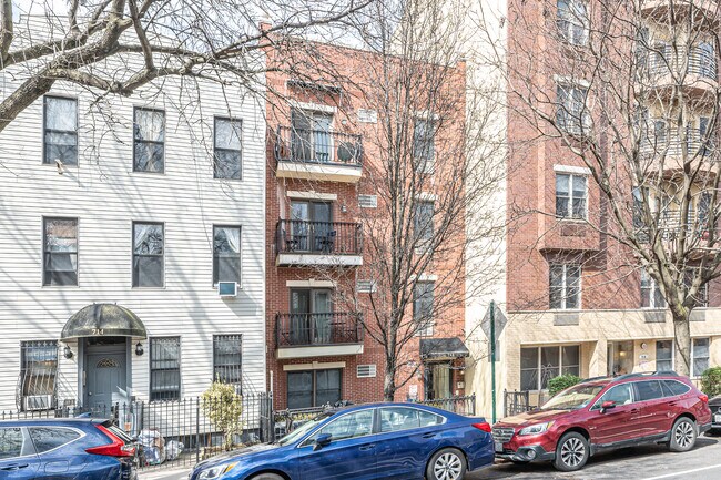 712 Sixth Ave in Brooklyn, NY - Building Photo - Building Photo
