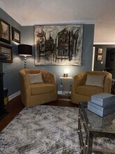 6462 N Northwest Hwy in Chicago, IL - Foto de edificio - Building Photo