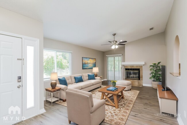 property at 3913 Grand Central Pl W