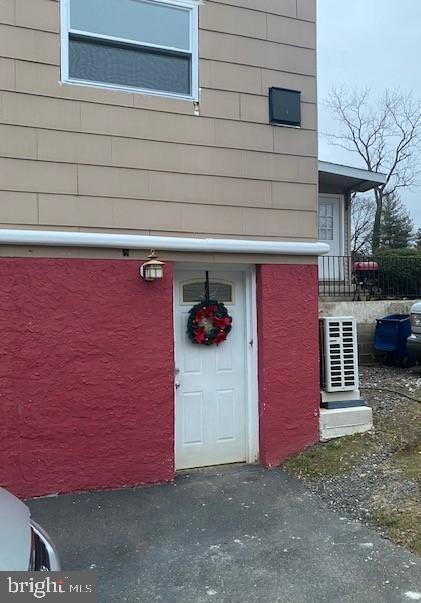 371 Cadwalader Ave in Elkins Park, PA - Building Photo