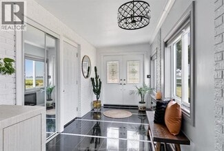 6725 Riverside Dr E in Windsor, ON - Building Photo - Building Photo