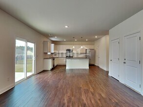 768 Carnaby Ln in Dacula, GA - Building Photo - Building Photo