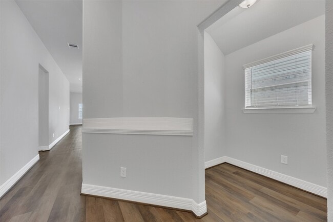 22642 Rosebush Hl Rd in Tomball, TX - Foto de edificio - Building Photo