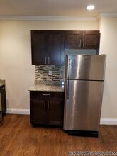 2975 Washington St, Unit 2 in Boston, MA - Foto de edificio - Building Photo